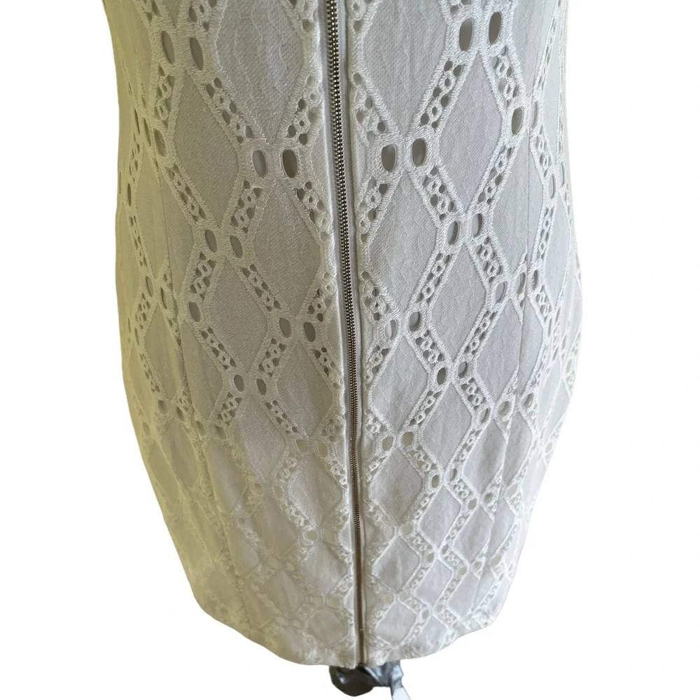 Tahari white lattic